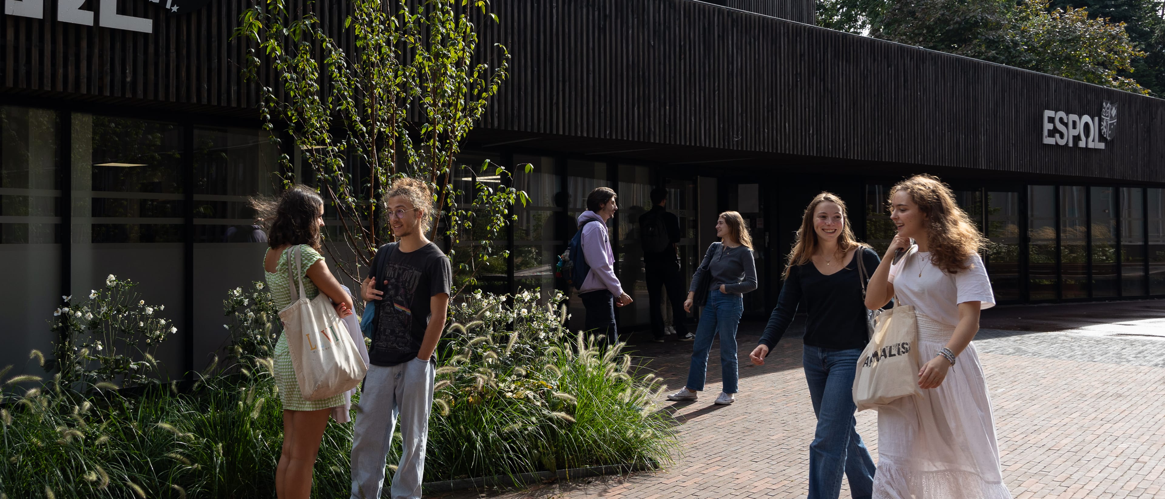 European School of Political and Social Sciences