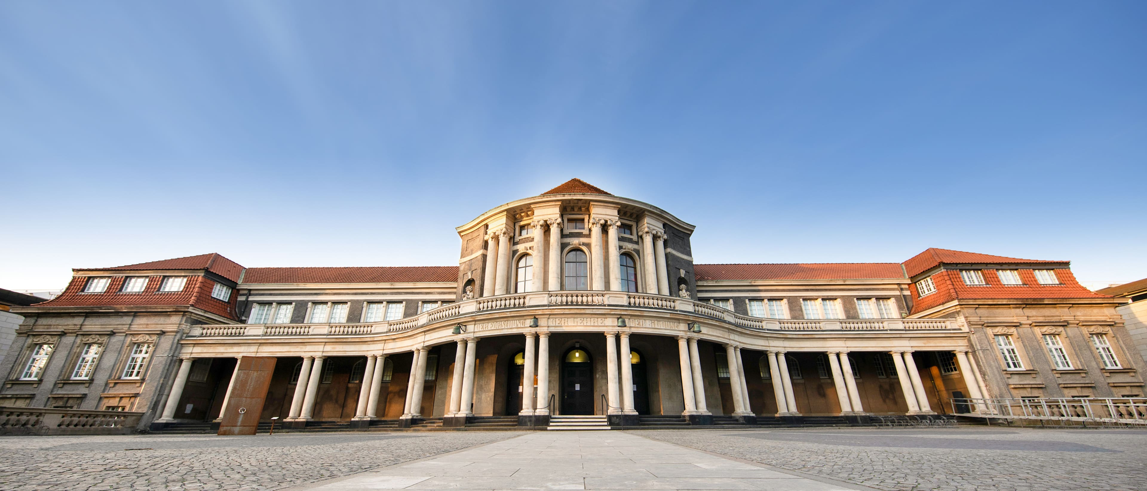 University of Hamburg, Institute of Law & Economics