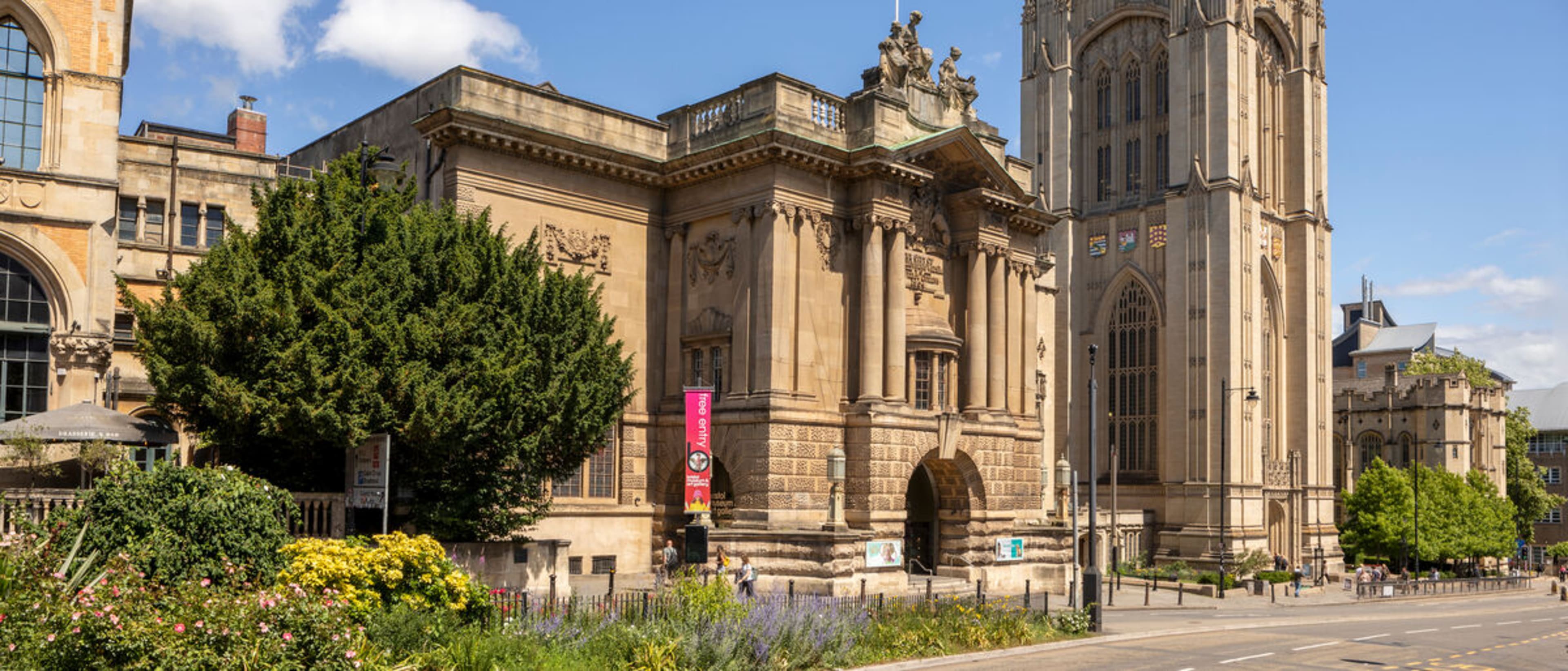 University of Bristol - Social Sciences