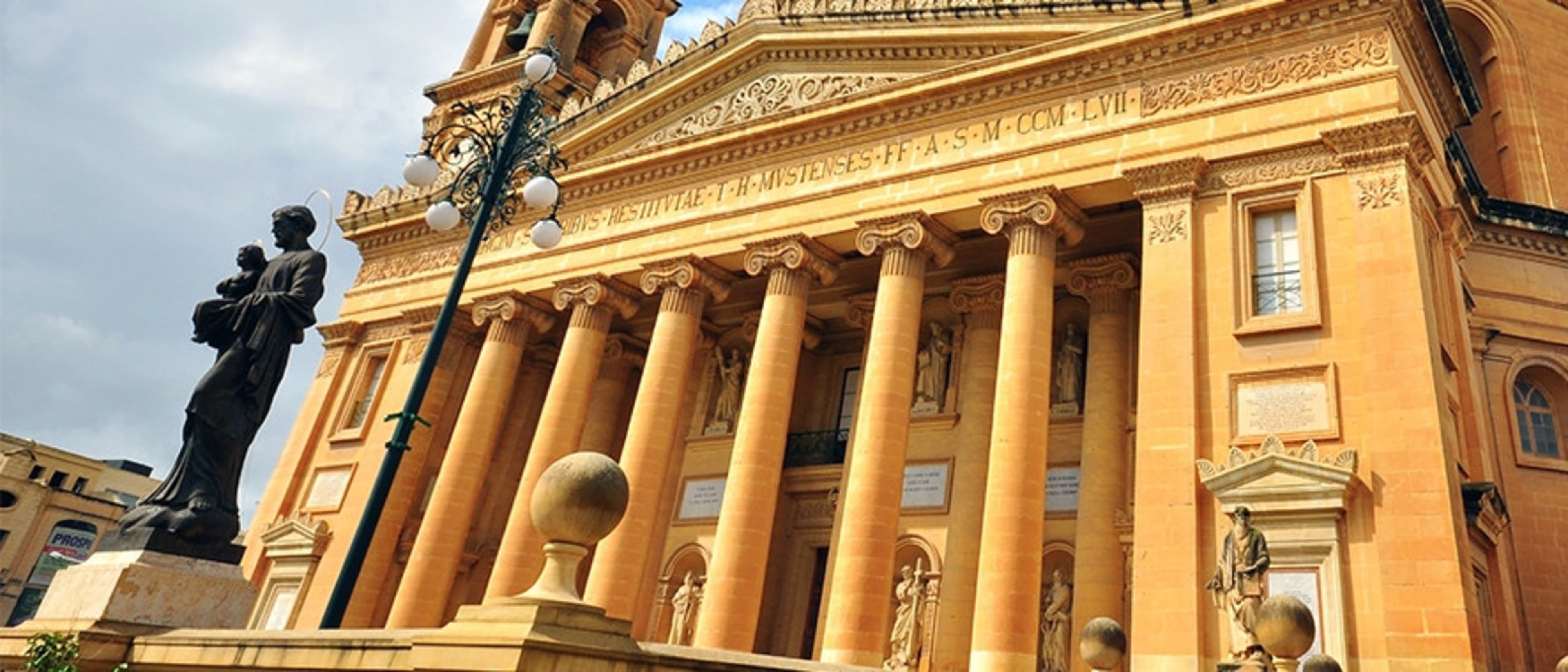London School of Commerce Malta