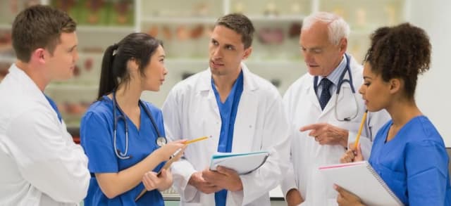 What Are The Different Paths To Med School?