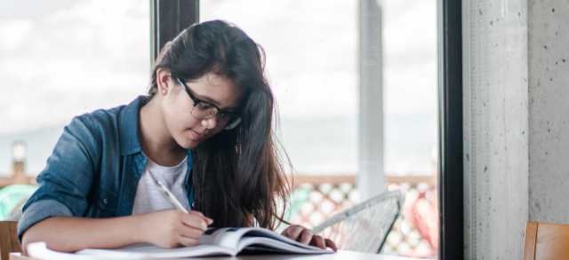 What are the Differences Between BA, BSc, and BBA Degrees?