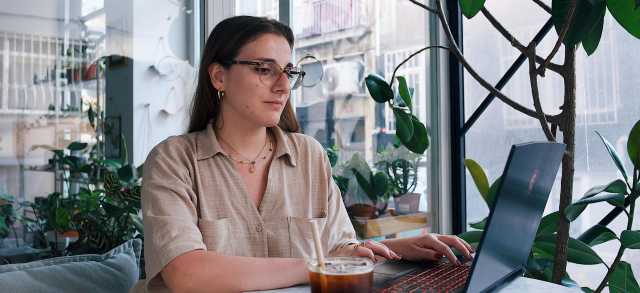 How To Build A Professional Network Online