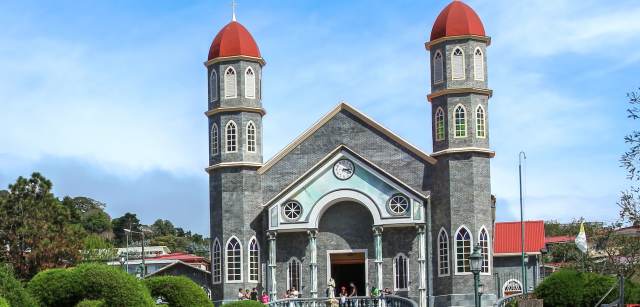 Saint Lucy University (Universidad Santa Lucía)