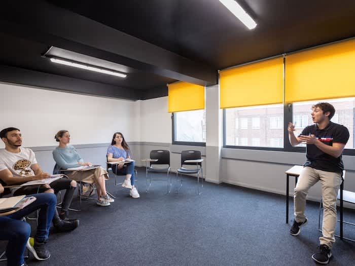 117332_Pano_1770_1775-110619_Tigg__Coll_Bayswater_College_Edit-Medium.jpg