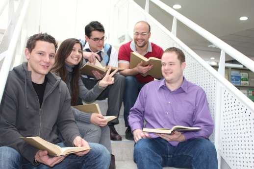 137807_Student6.jpg