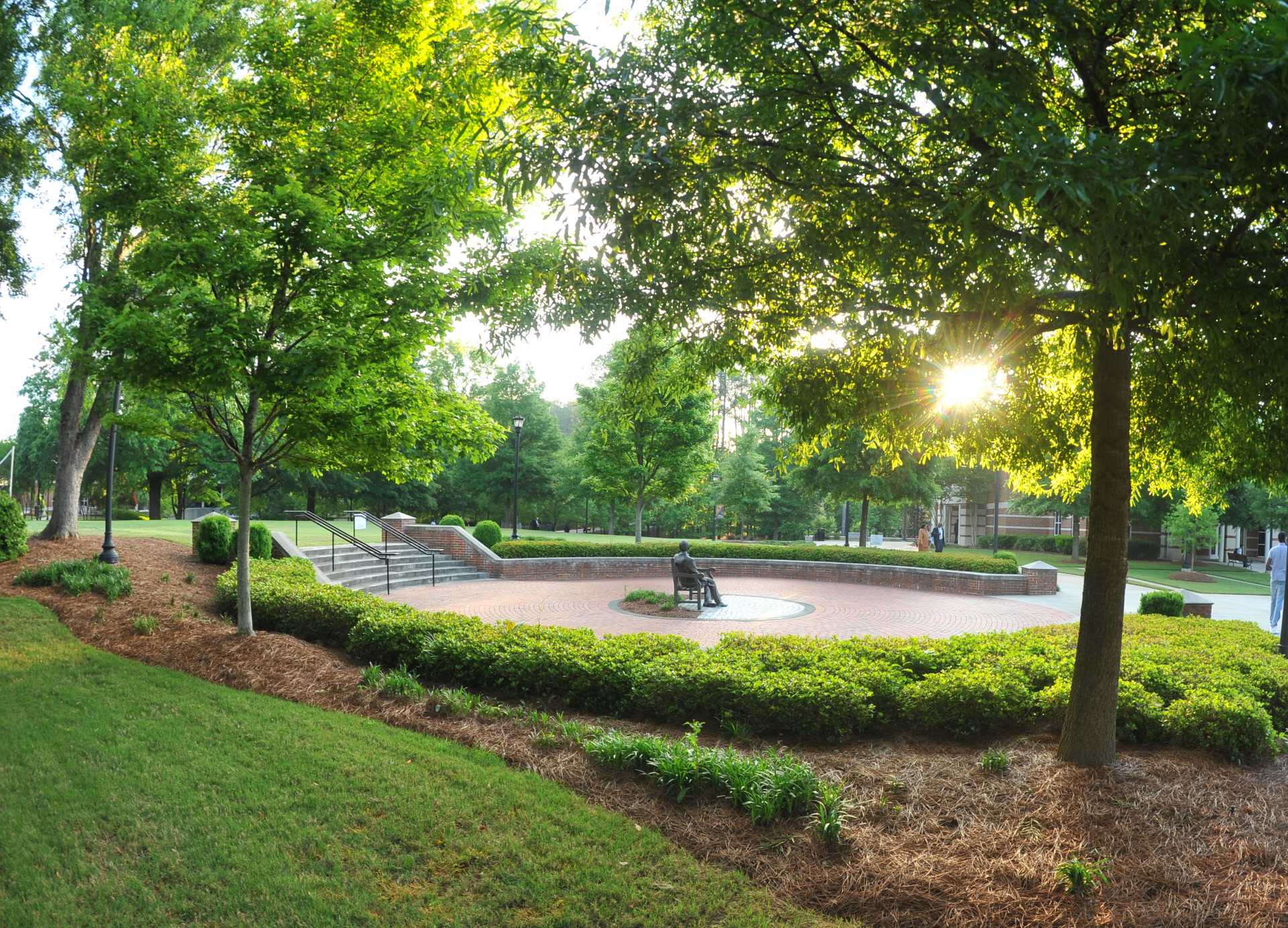 182903_jessemercerstatueinatlantaearlysunSJP_1211.jpg