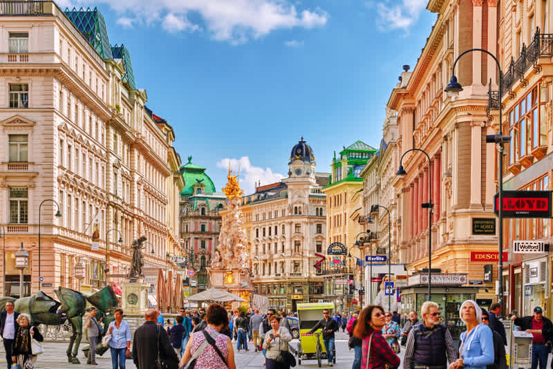 Wien - die Hauptstadt Österreichs bietet Student*innen aller Fachrichtungen eine ausgezeichnete akademische Bildung.