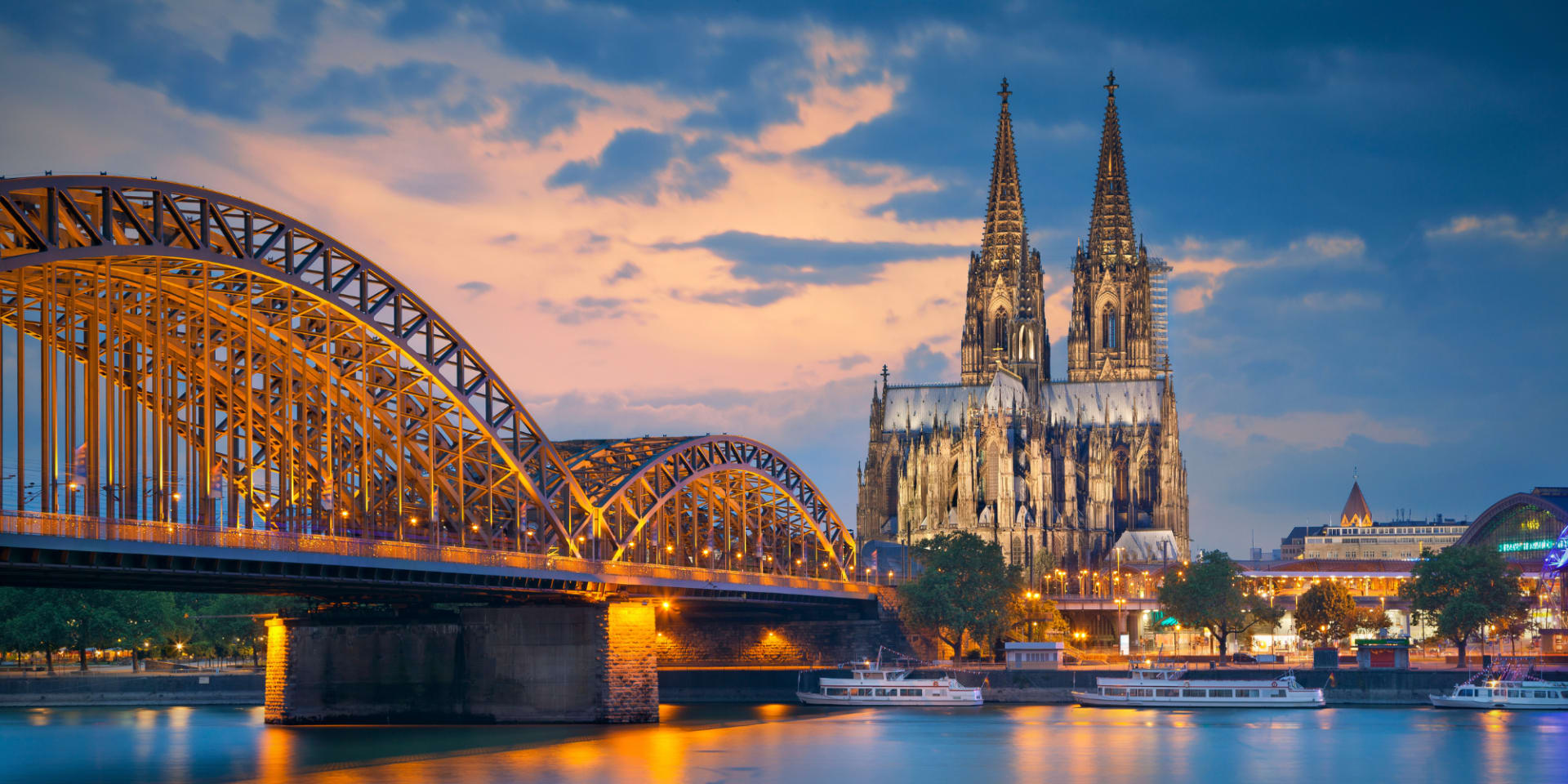 Bachelor's Scholarships in Germany - Hero Image