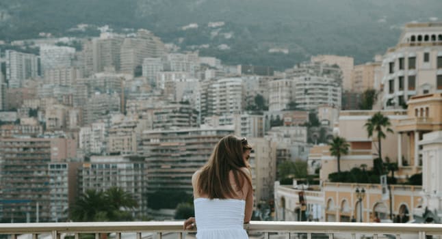 How to Find Someplace To Live When You Study Abroad