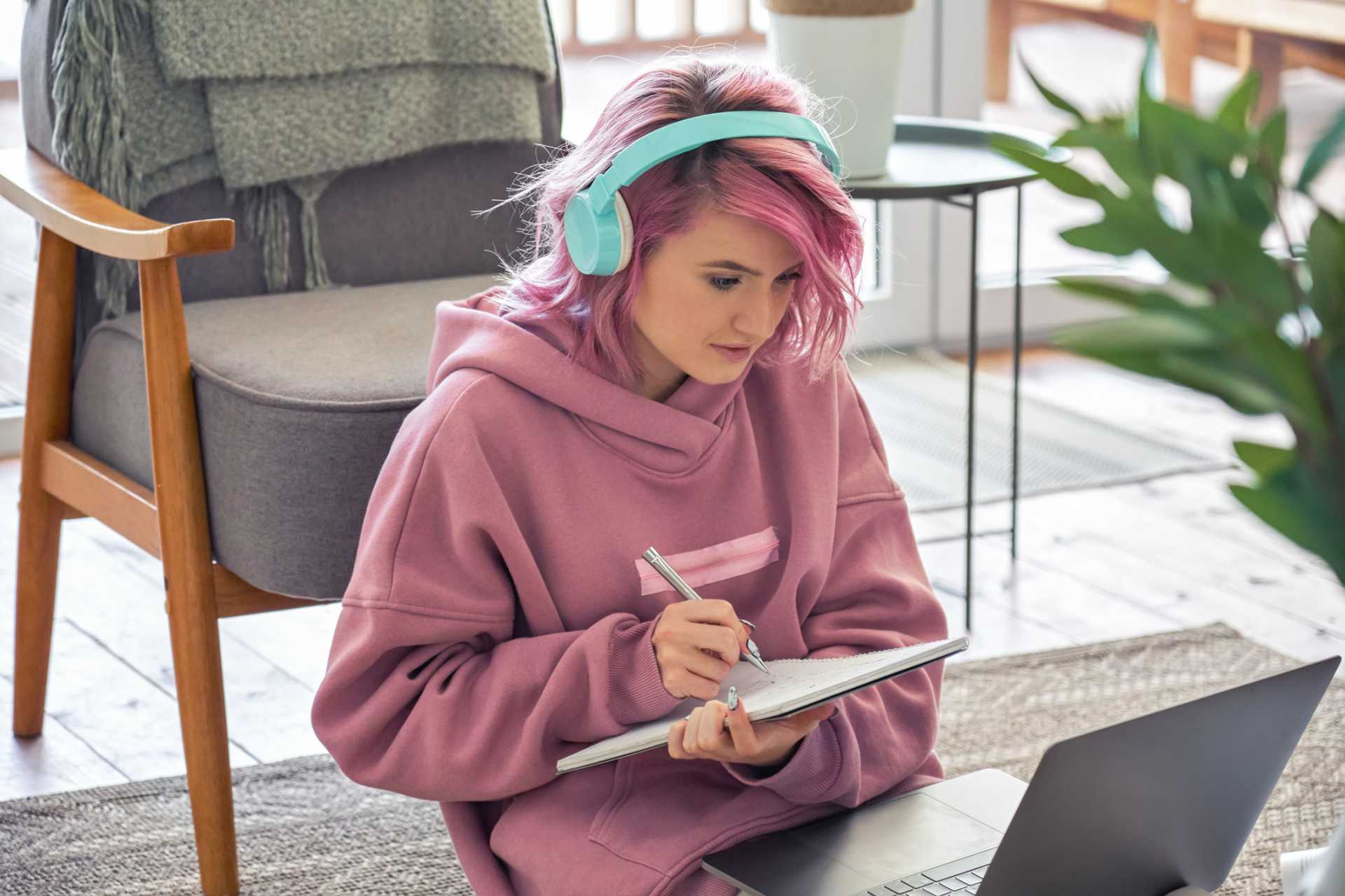 8 Tips For a Productive Study Space