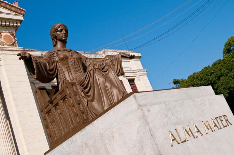Top 6 Reasons to Study in Cuba