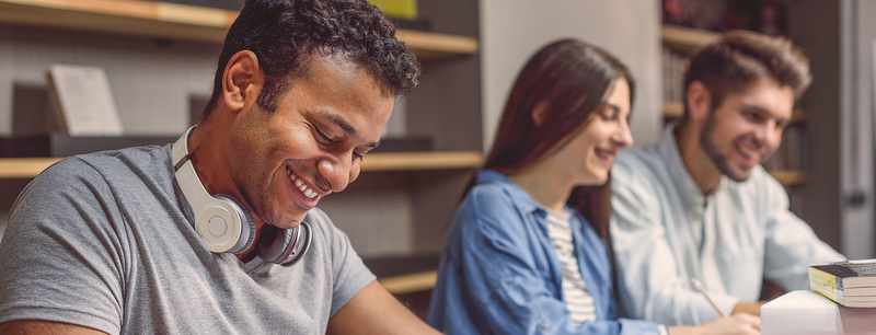 How Can International Students Pay for Grad School?