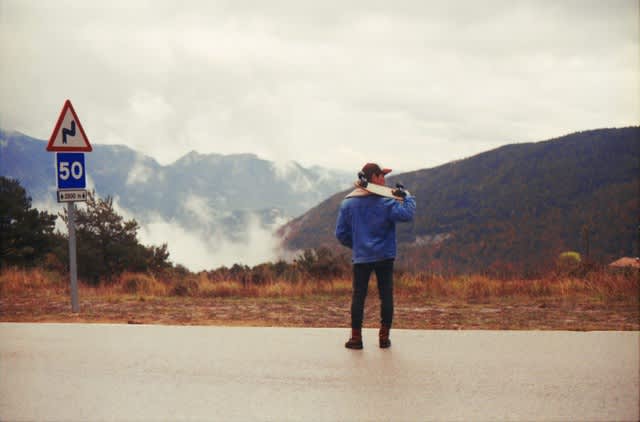 Pros And Cons of Traveling Solo