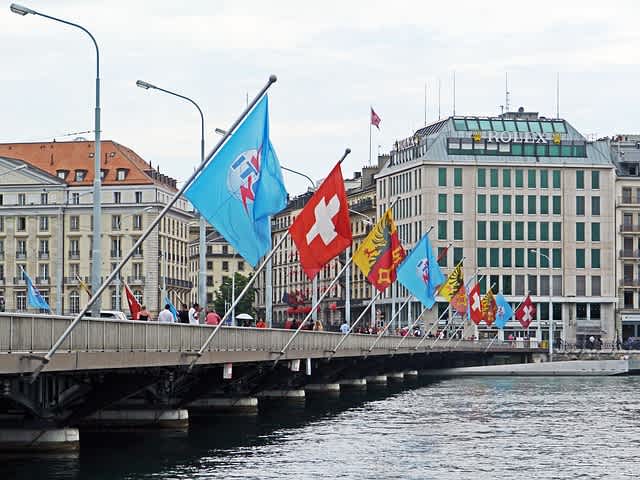 83790_geneva-2984929_640.jpg