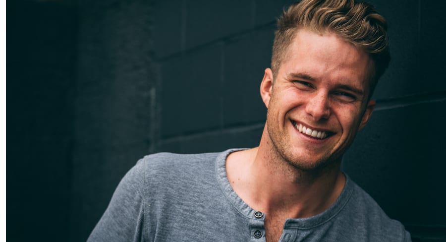 Sign Language Student Abroad