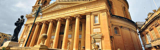 London School of Commerce Malta
