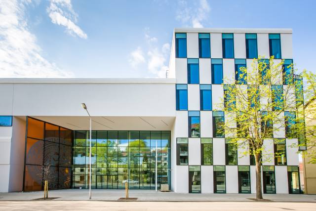 Cover photo for Masterexamen i tullprocesshantering (online)