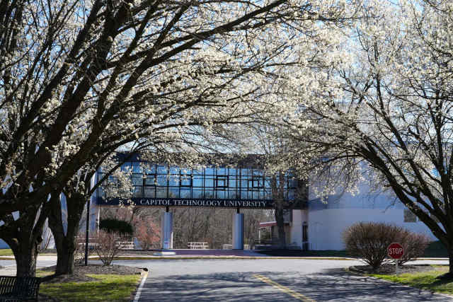 Cover photo for Бакалавриат по астронавтике и космической технике