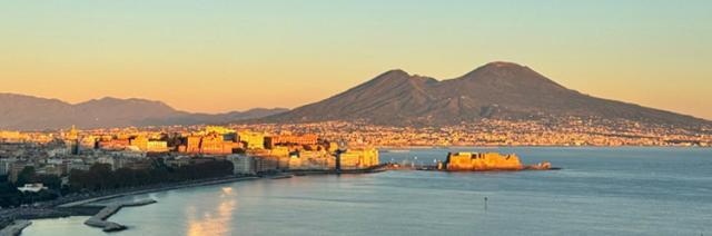 Cover photo for Masterexamen i jämförande litteratur och kulturer