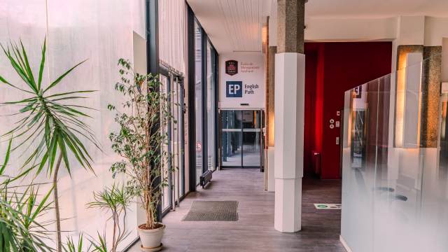 Cover photo for Ahli Pemasaran Digital dan Analitik