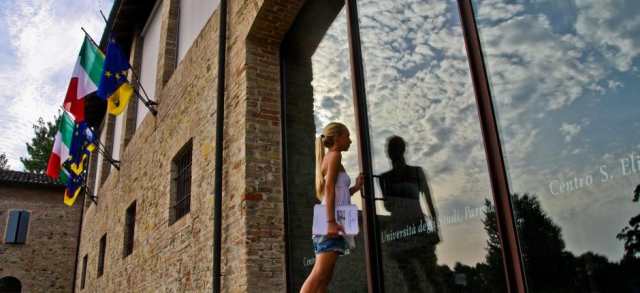 Cover photo for Masters in Architecture