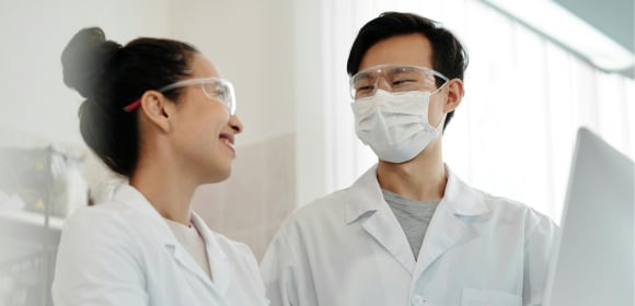 Why Med School Students Need Teamwork Skills