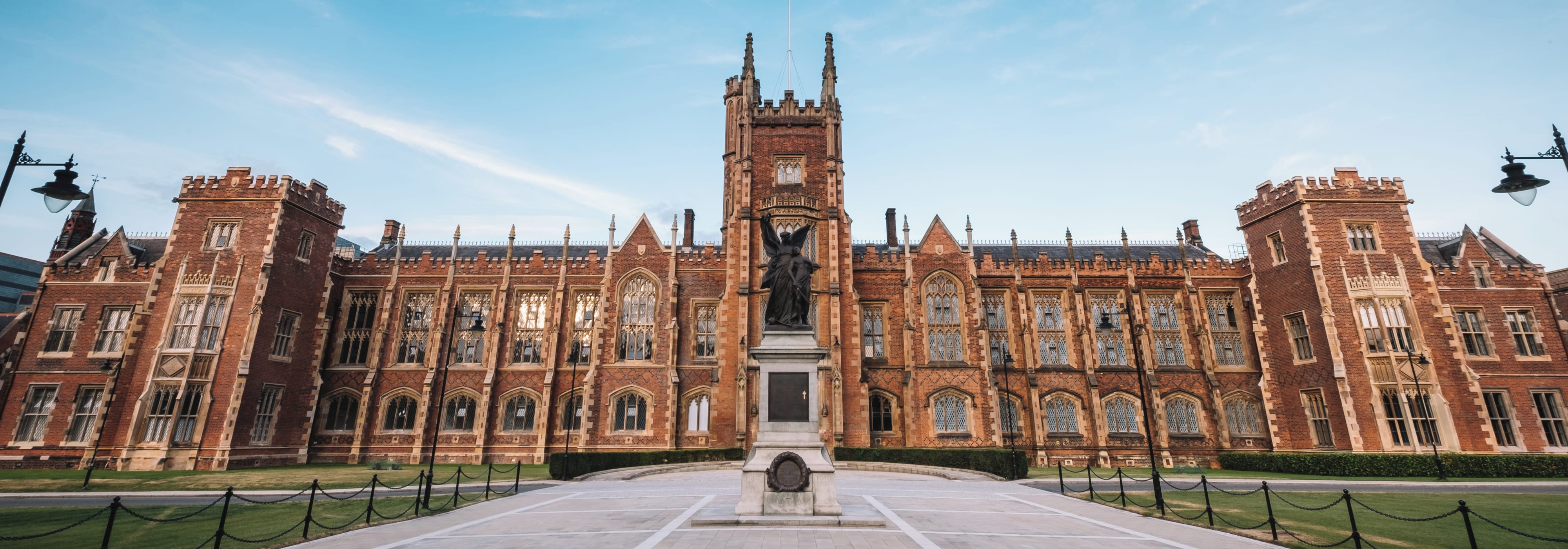 queen's university belfast phd application