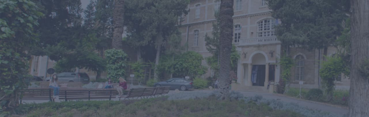 Saint Joseph University of Beirut Verslo teisės LLM