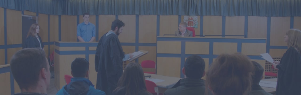 Lancashire Law School - University of Central Lancashire Licenciatura en Derecho en la ley