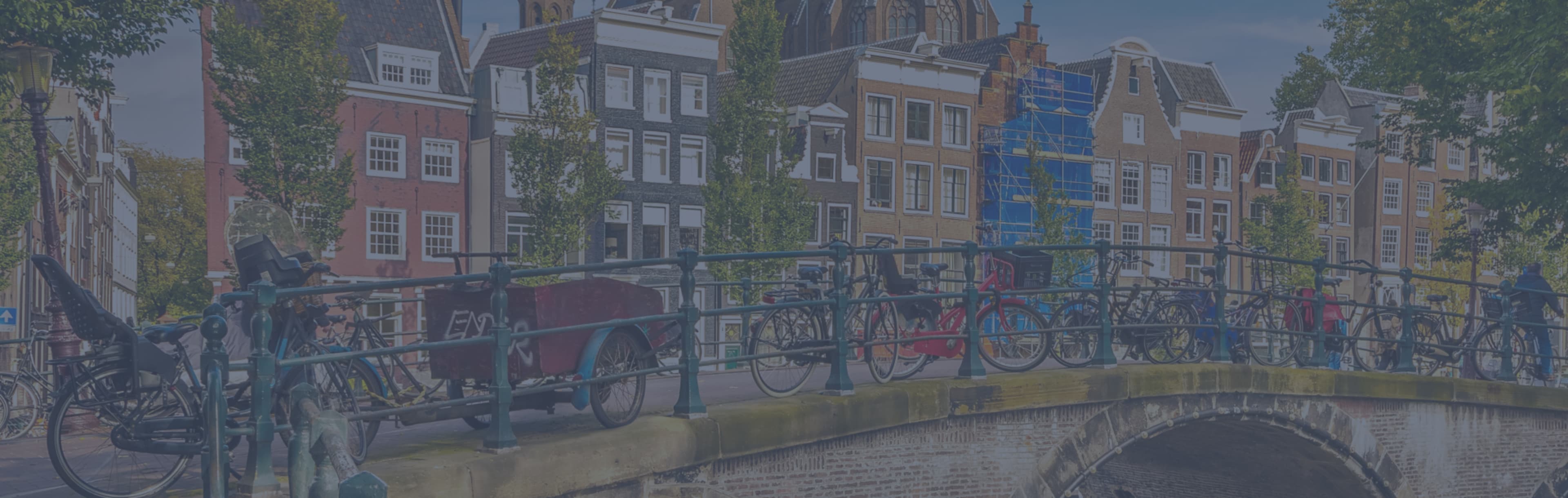 Kontaktujte školy přímo – porovnejte 3 BSc Programy v Amsterdam, Nizozemsko 2023