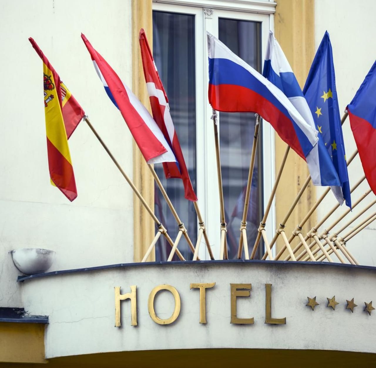 Kontakt skoler direkte - sammenlign mange EMBA Programmer i International hotelledelse i Frankrig 2023