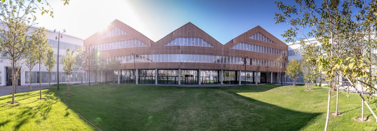 The Skolkovo Institute of Science and Technology (Skoltech)