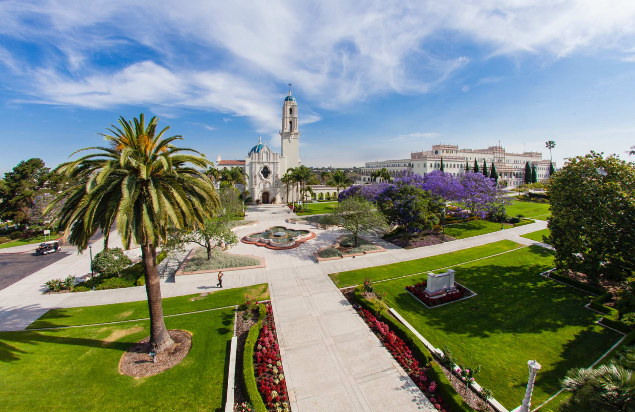 University of San Diego School of Law ماجستير في القانون المقارن