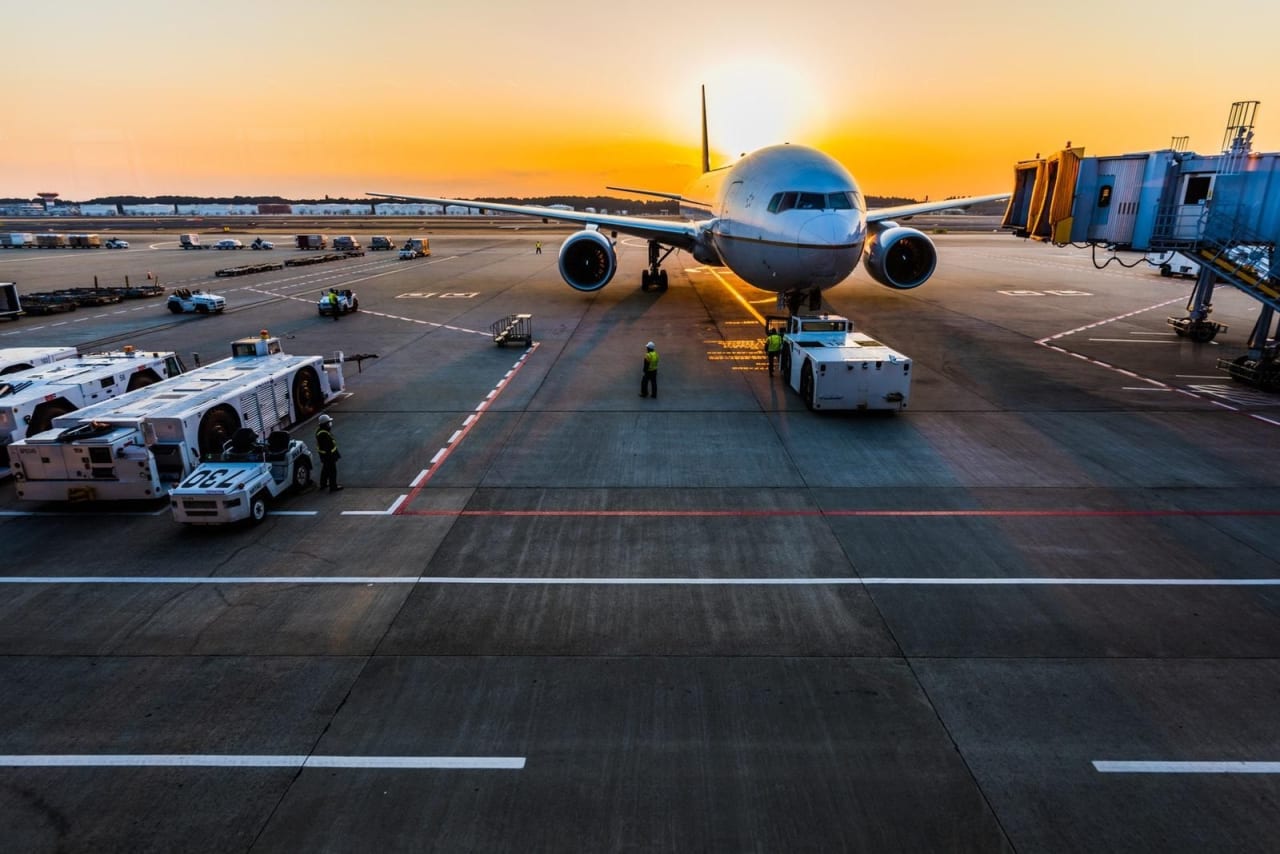 Estación base de aviación  Servicio integral para fabricante de