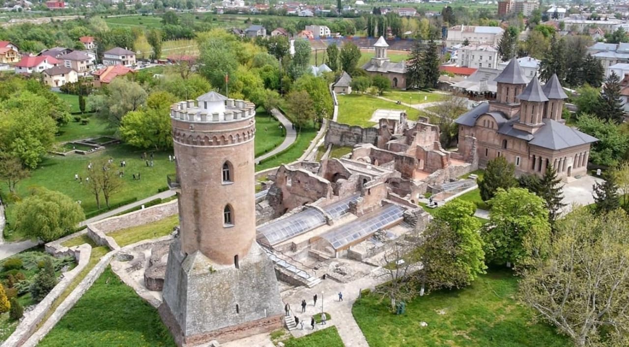 Valahia University of Targoviste Preparatory Program of Romanian Language for Foreign Citizens