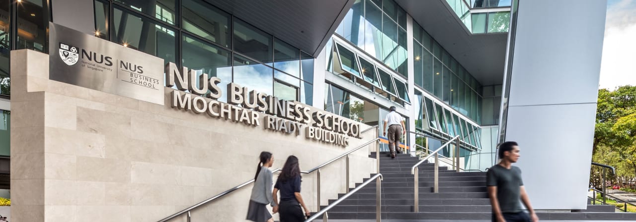 National University of Singapore Business School MSc dalam Kewangan Mampan dan Hijau