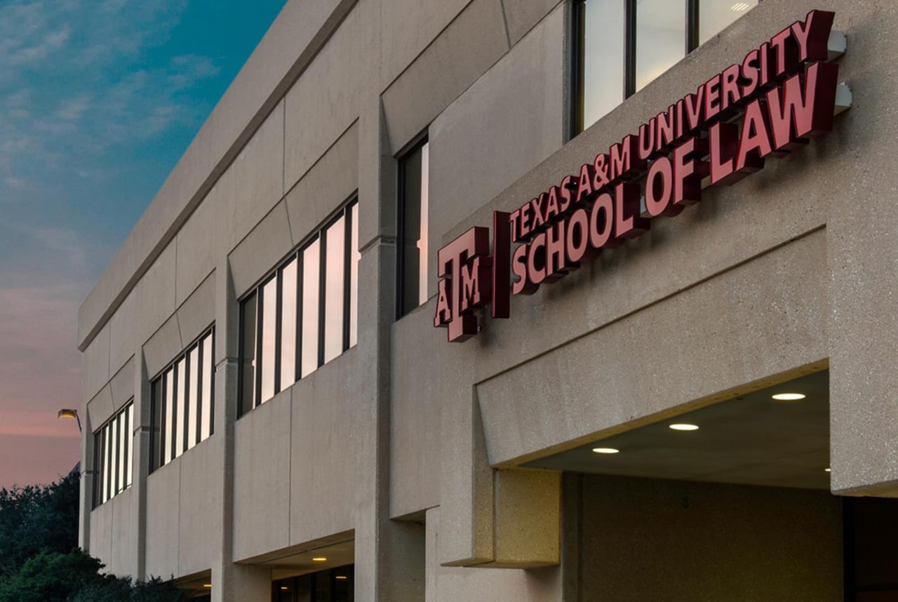 Texas A&M University School of Law Általános LL.M.