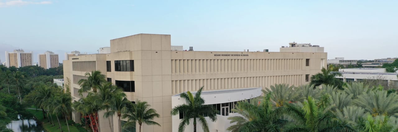 University of Miami Patti and Allan Herbert Business School Ускорена MBA в областта на недвижимите имоти