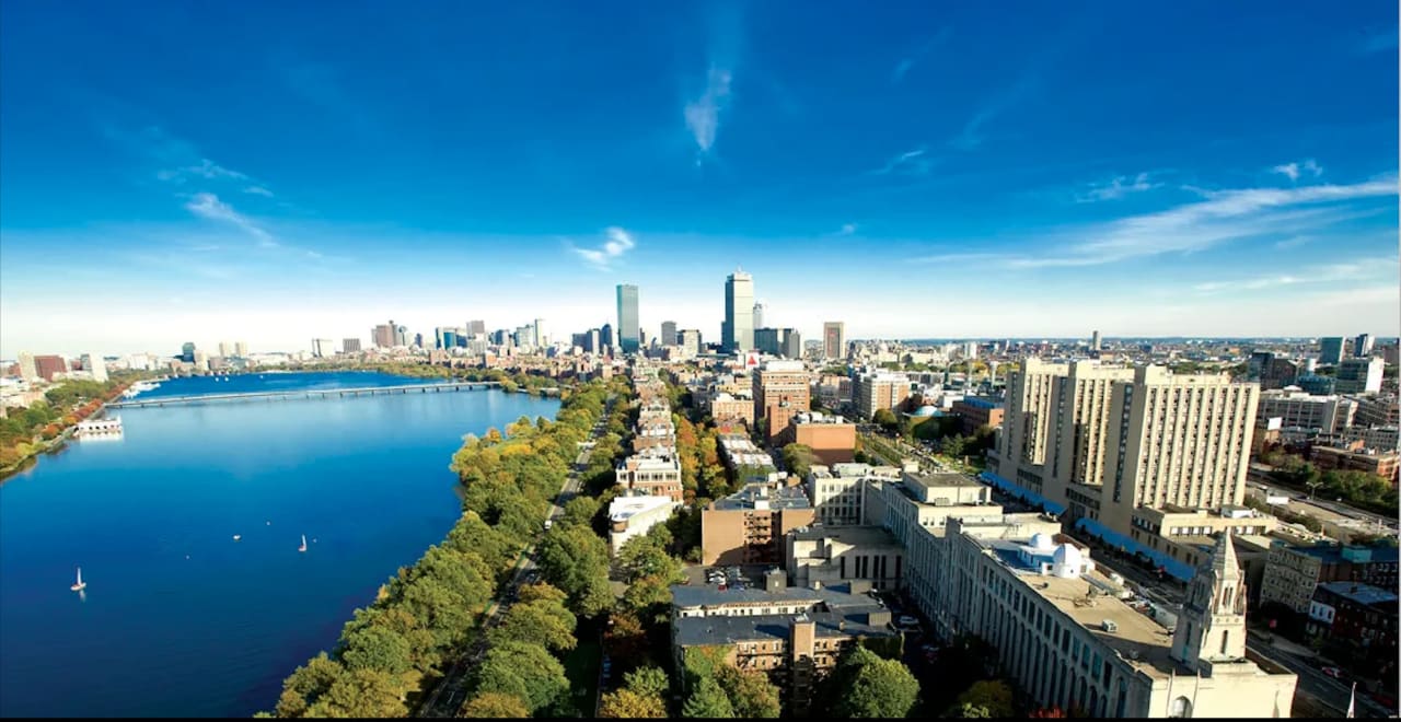 Boston University School of Law Zweijähriges LLM