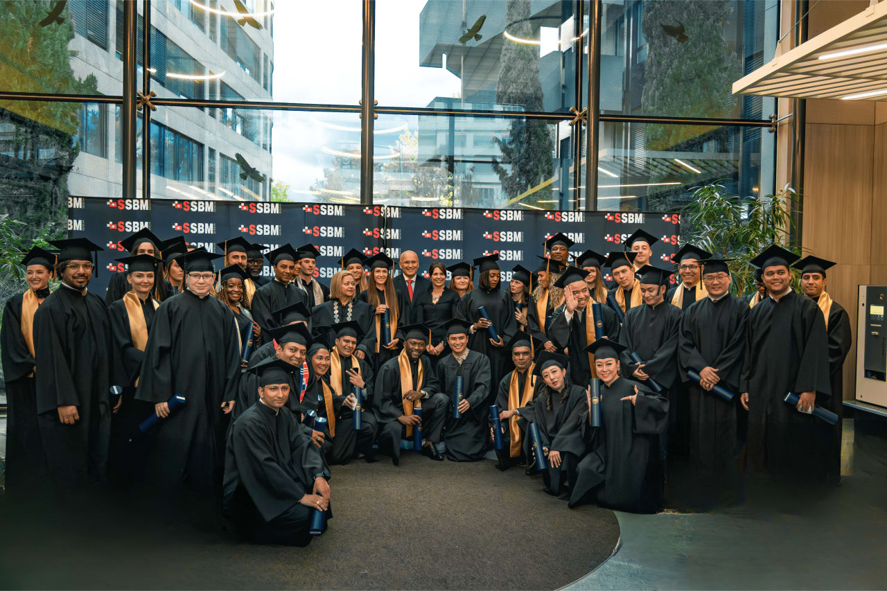 Swiss School of Business and Management Online BA (Hons) Управление бизнесом