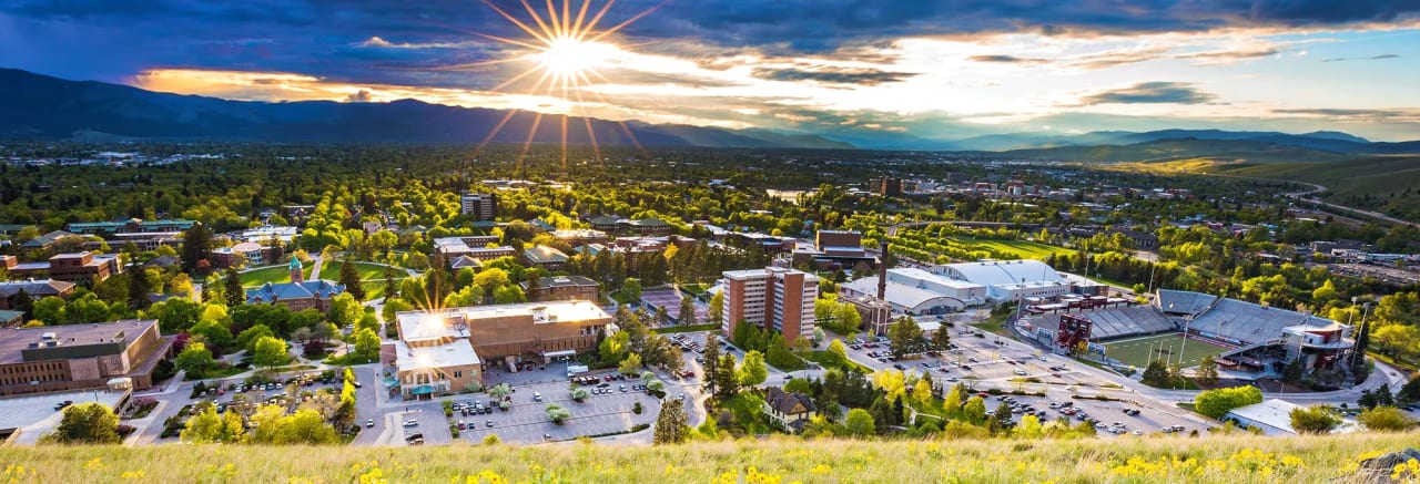 University of Montana Program Musim Panas Pra-Kolej UM Eksplorasi Musim Panas