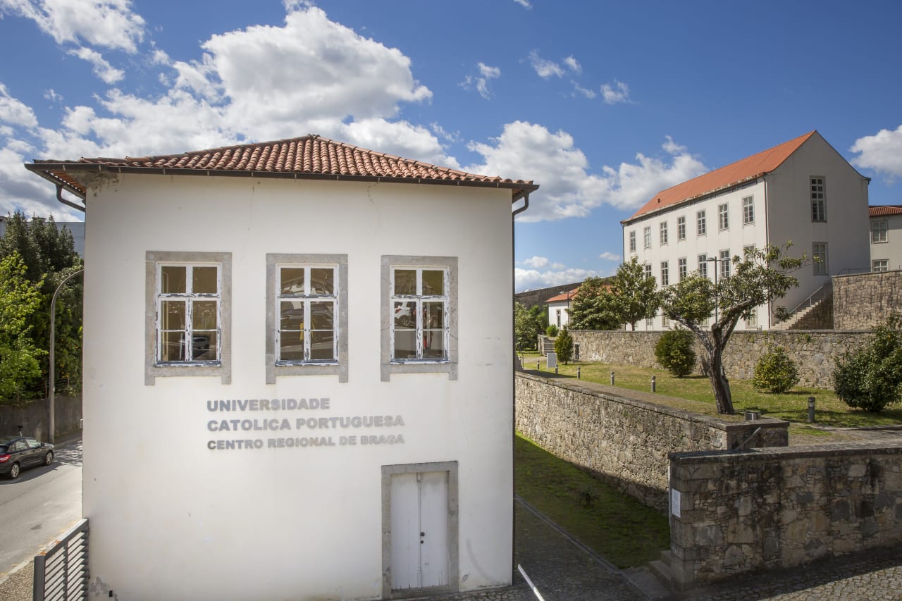 Universidade Católica Portuguesa Grad i portugisiske studier