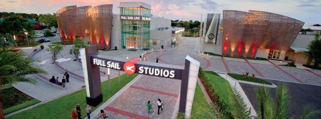 Full Sail University Bachelor of Science in Show Production