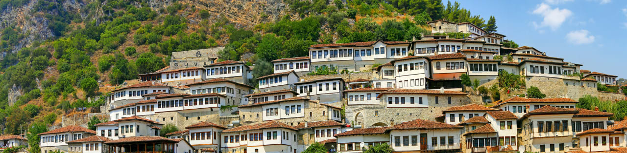 Albanija