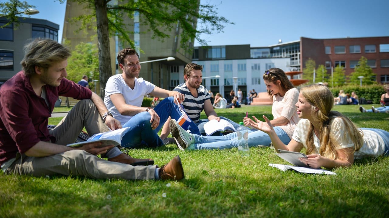 Hanze University of Applied Sciences - Groningen, the Netherlands MSc in Business Studies (Interdisciplinary Business Professional)