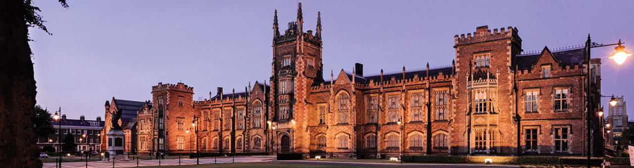 Queen's University of Belfast - Medical Faculty بكالوريوس في الإدارة البيئية مع الدراسات المهنية