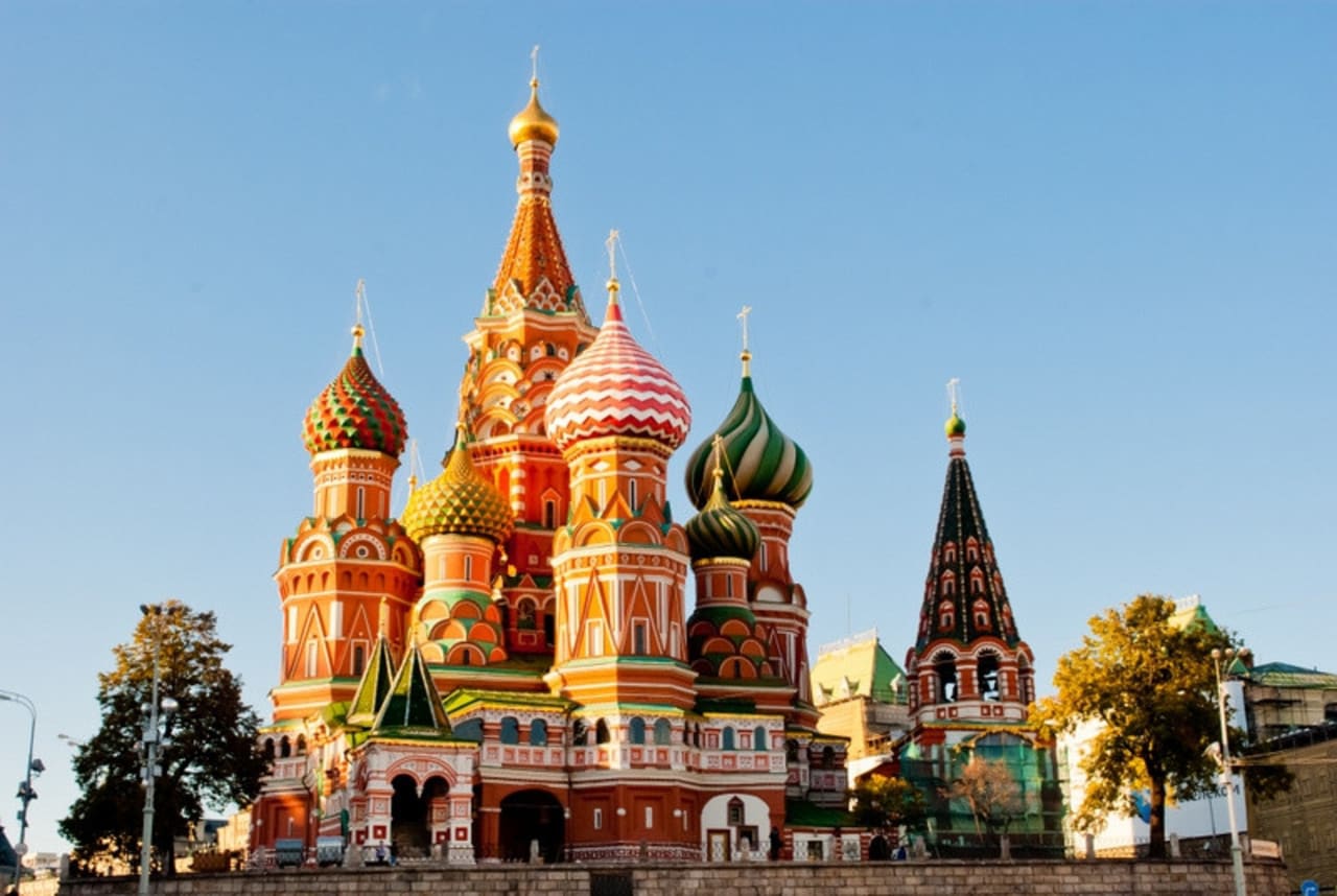 Contact Schools Directly - Compare 2 Bachelor Degrees in Russian studies in Moscow, Russia 2023