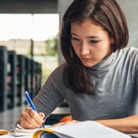 Institut Supérieur de Marketing du Luxe - SUP de LUXE