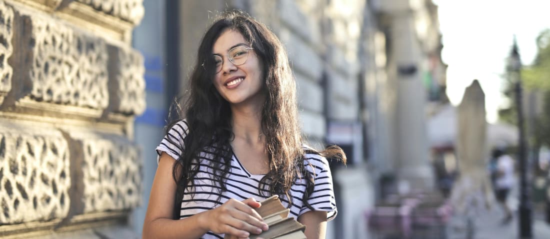 5 Reasons You Should Study Business in Spain